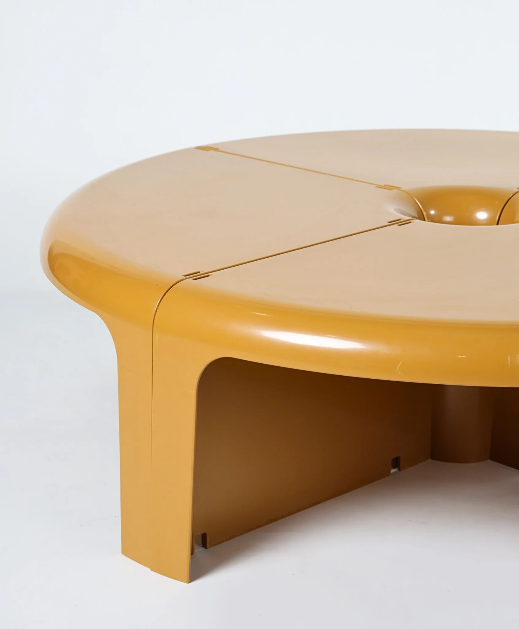 4 Piece Modular Plastic Table - Image 18