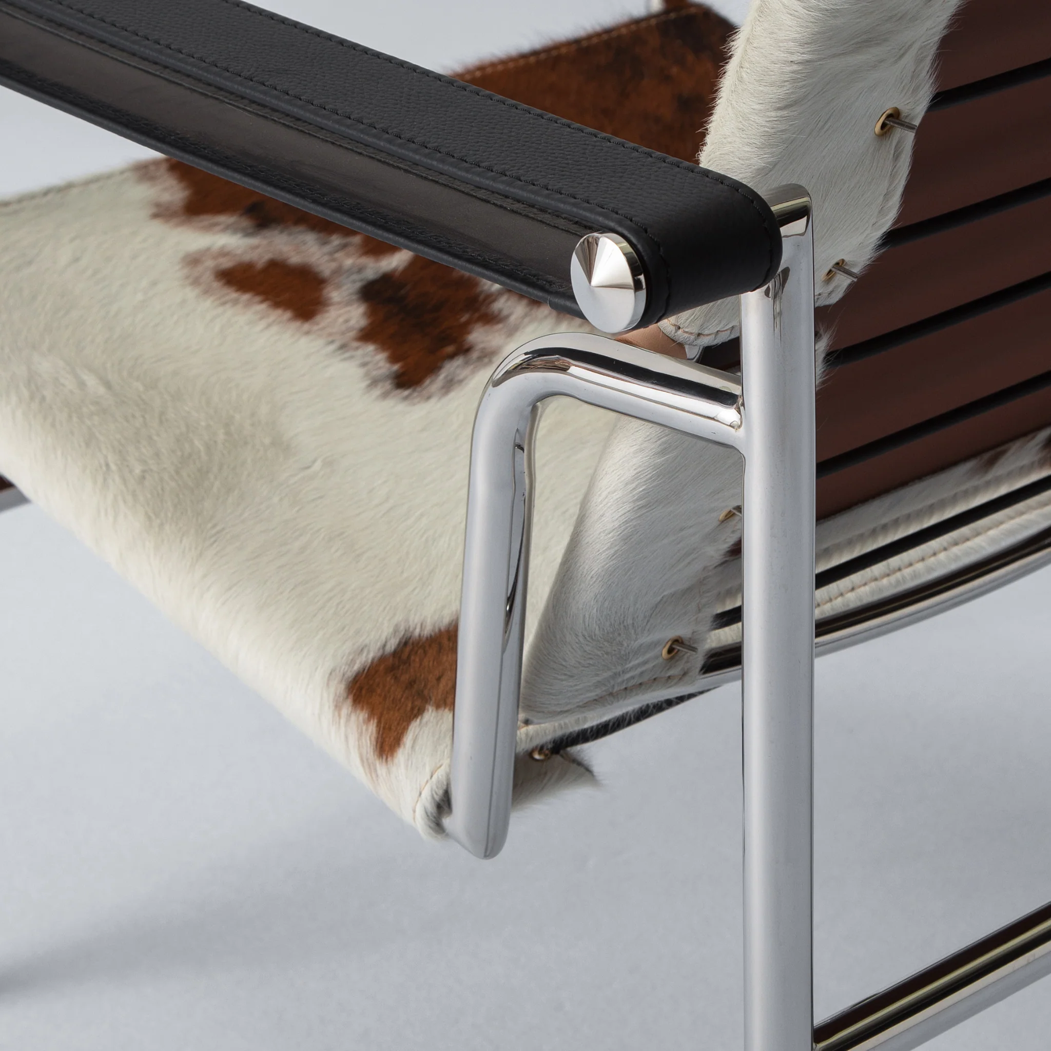 Bauhaus Cowhide Sling Back Lounge Chair - Image 9