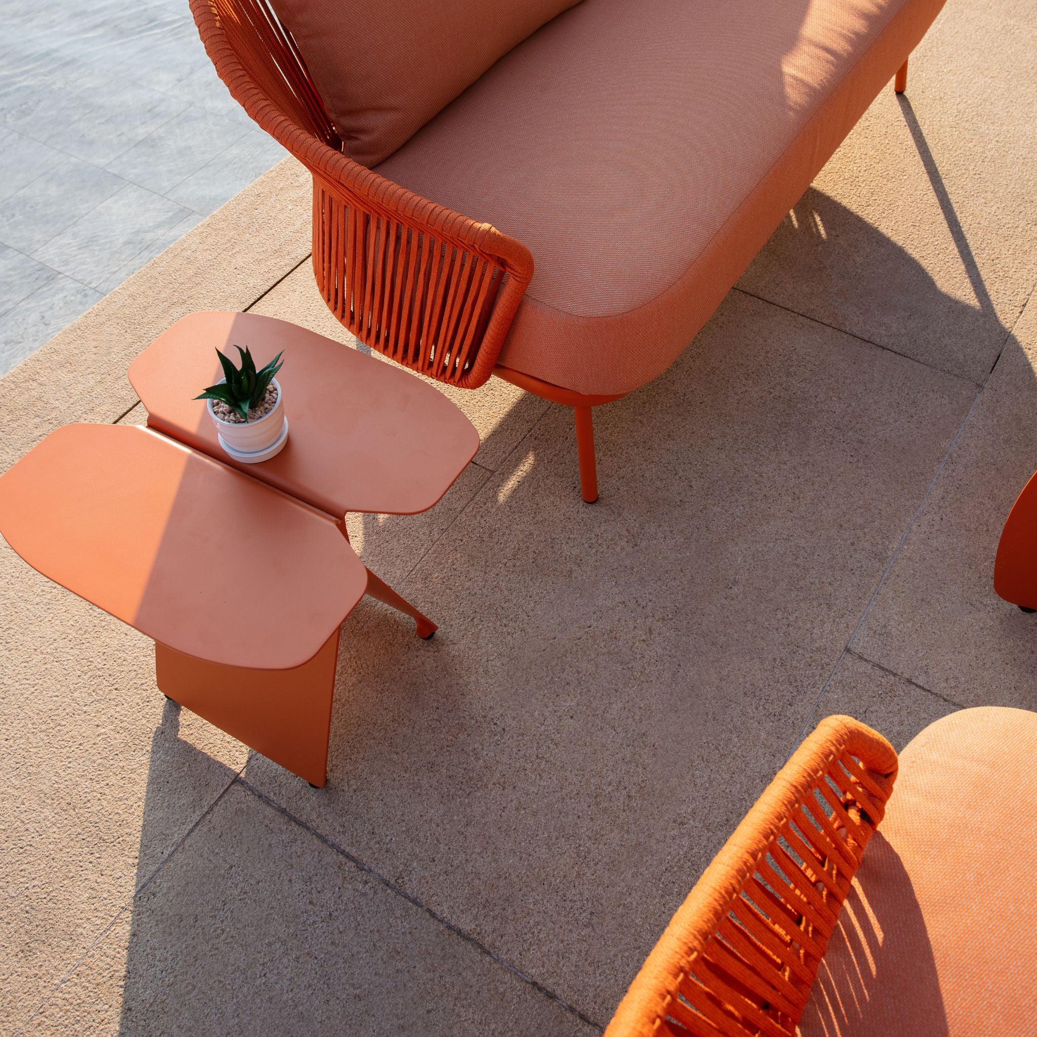 Butterfly Series | Outdoor Lounge Table | Clearance - Image 7