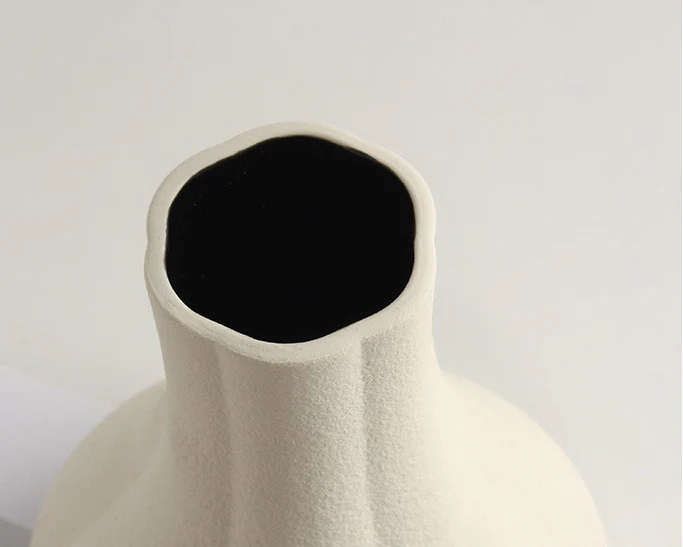 Ceramic Vase | Petal Series - Short - Image 7