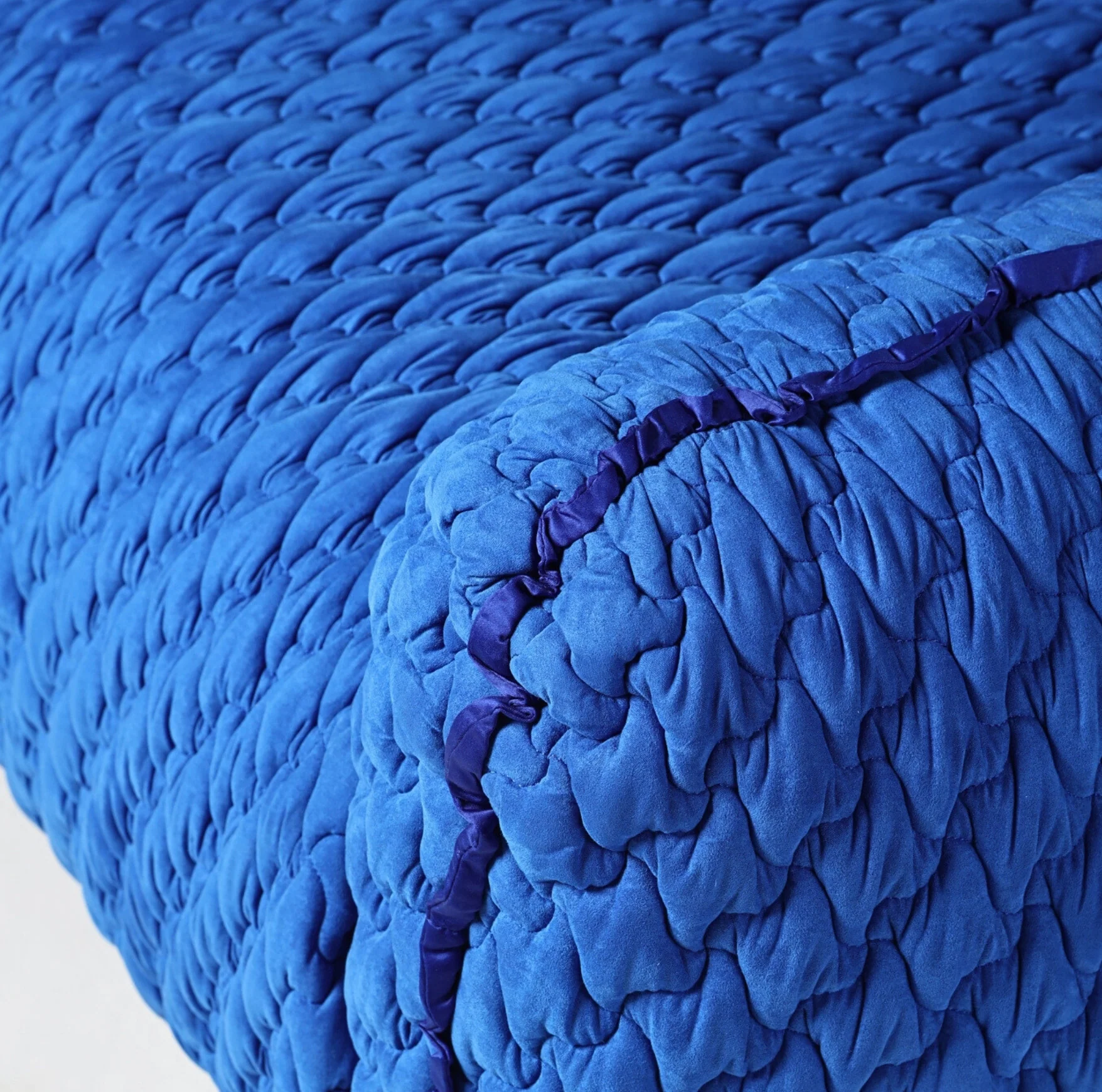 Cradle Quilted Armchair - Image 9