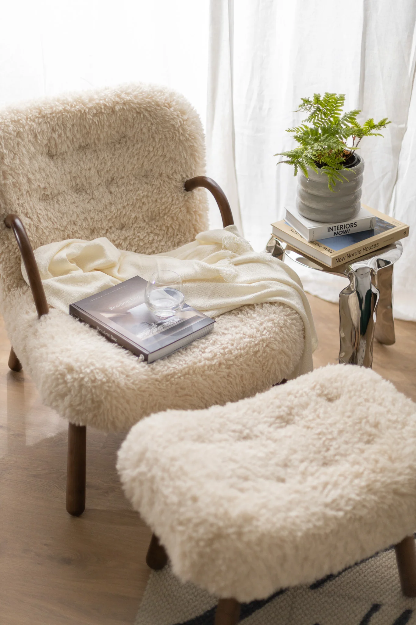 Palourde Lambswool Armchair - Image 17