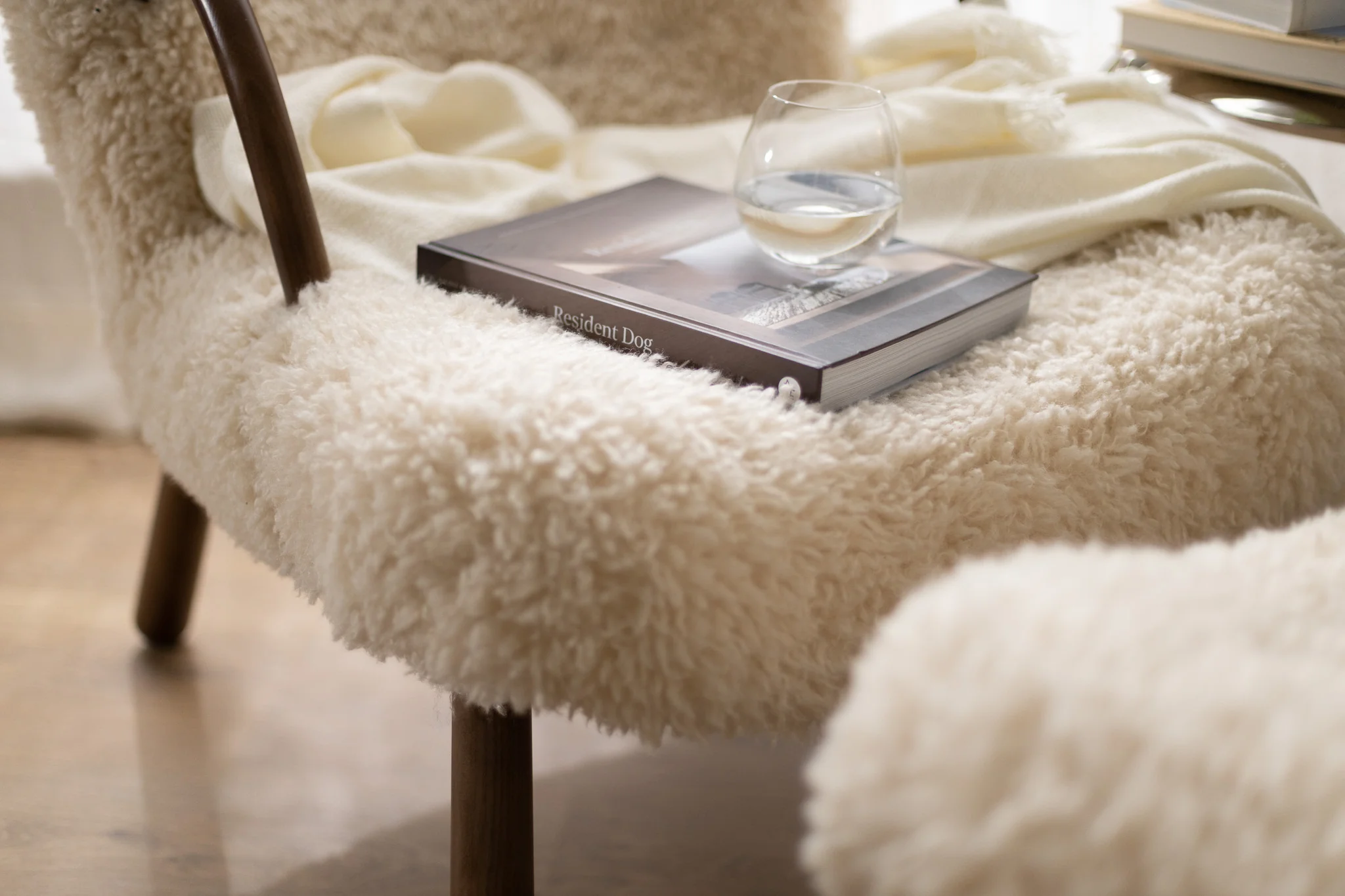 Palourde Lambswool Armchair - Image 18