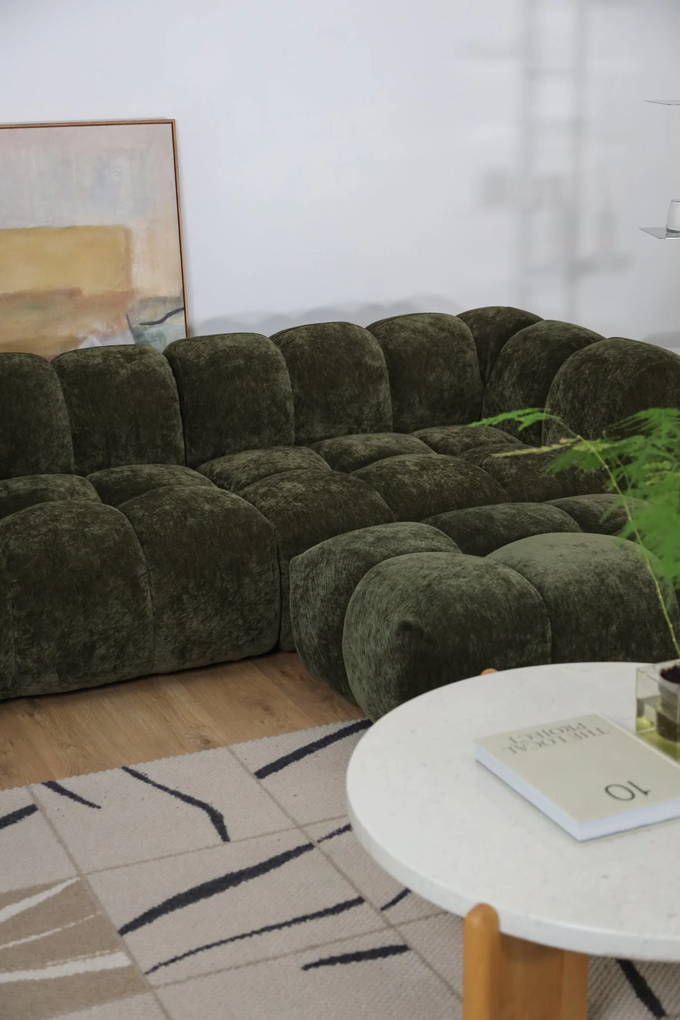 Ruka Tufted Sofa - Image 40