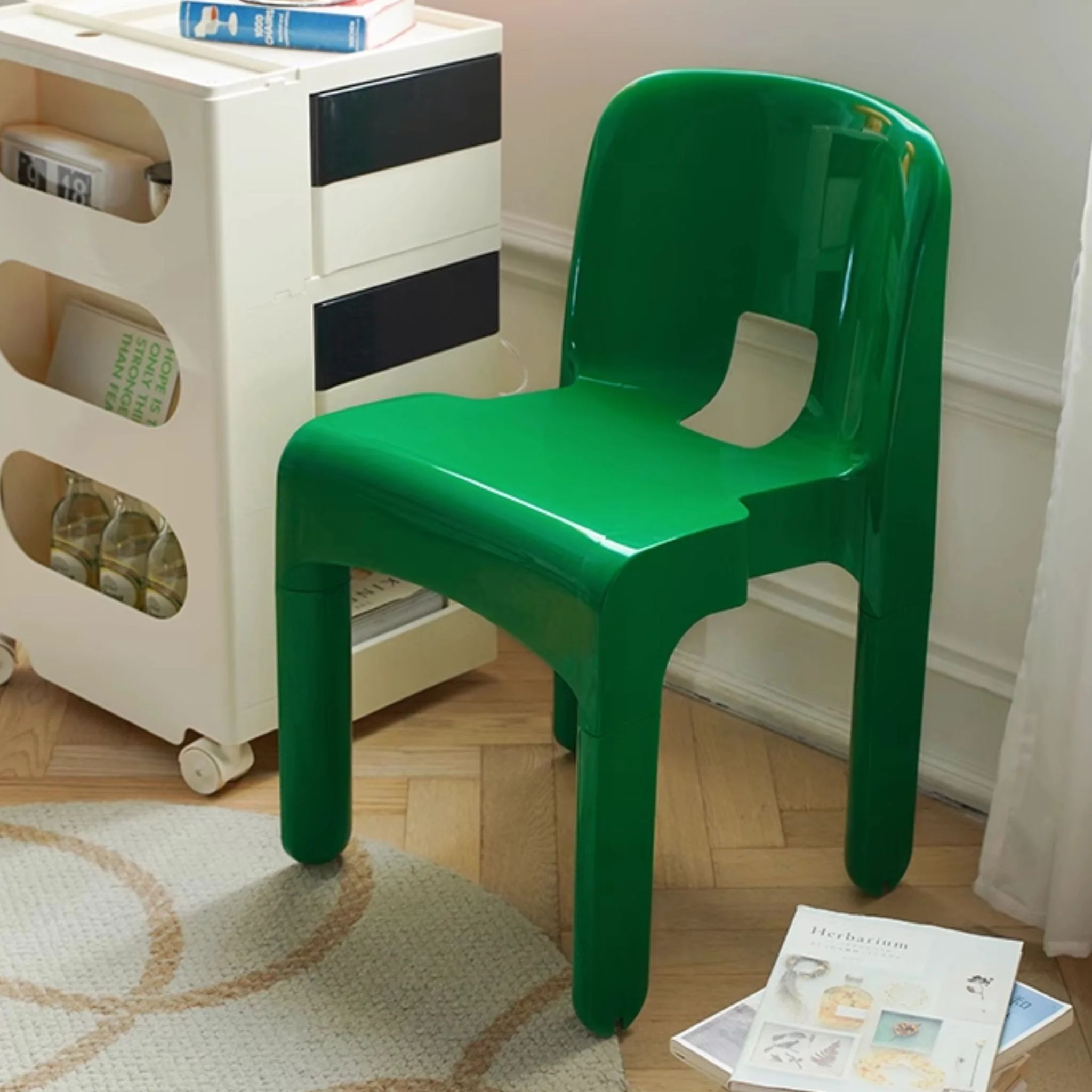 Universal Plastic Dining Chair - Image 7